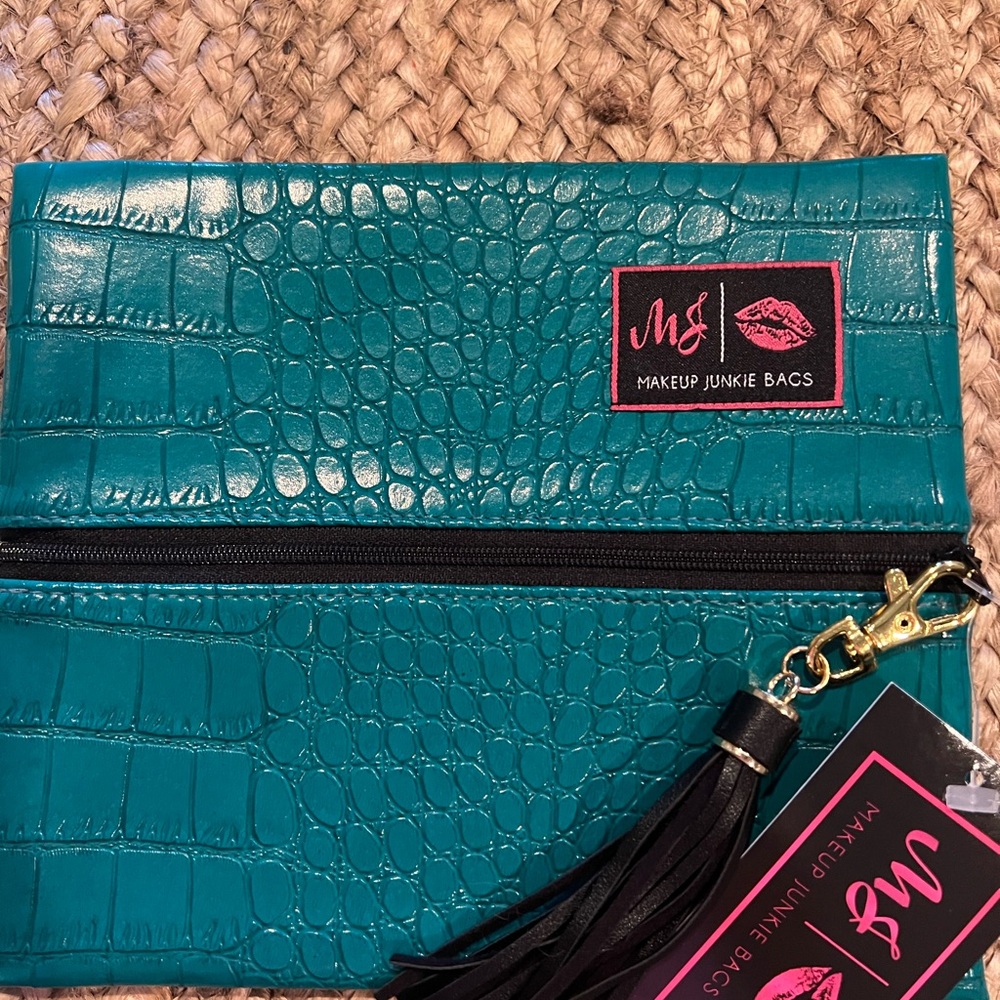 Makeup Junkie Small Bag Teal Leather & Tassel